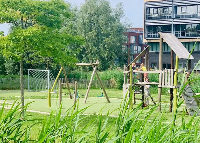 B&boatel Alibii Alphen aan den Rijn