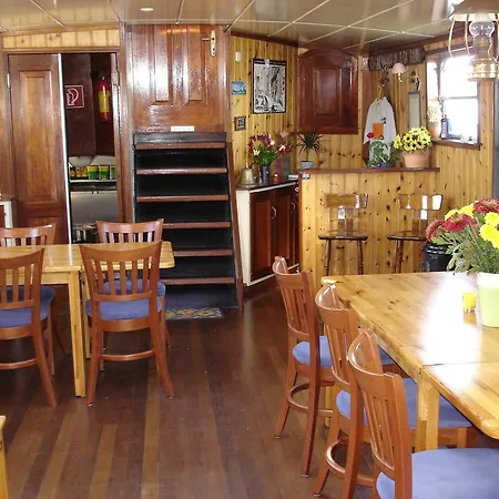 Hotelschip 'ali-b2' Botel